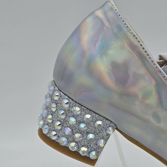 Badgley Mischka Girls Holographic Mary Jane Dress Heels, Siver, Big Grils 4 - Picture 3 of 16